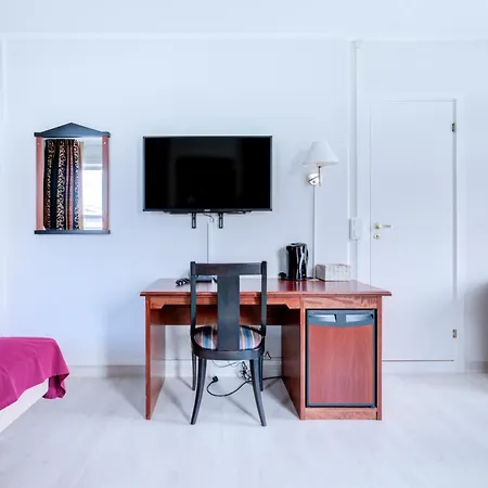 Bed & Breakfast Melbu Hotell 3*