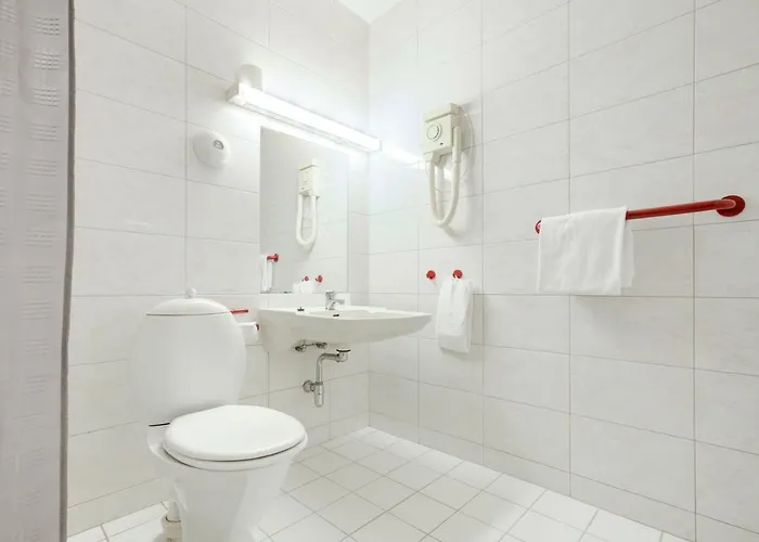Bed & Breakfast Melbu Hotell 3*