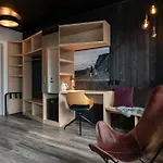 Melbu Hotell B&B 멜부