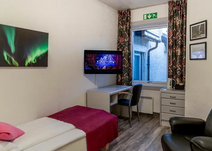 Frühstückspension Melbu Hotell 3*